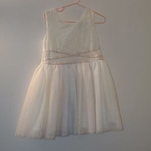 Pale pink children's dress size 4t